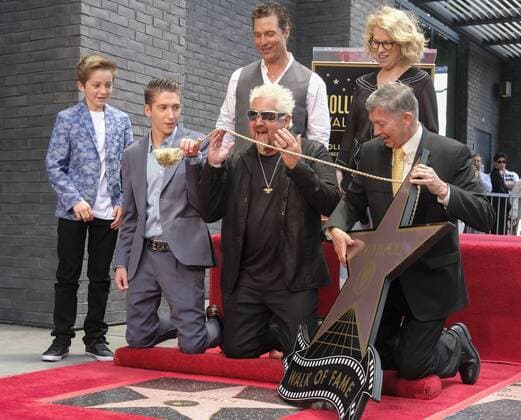 Entertainment Themen der Woche KW21 Entertainment Bilder des Tages May 22, 2019 - Los Angeles, California, U.S - Ryder Fieri, from left, Hunter Fieri, Matthew McConaughey, Guy Fieri, Kathleen Finch and Leron Gubler attend Guy Fieri star ceremony on the Hollywood Walk of Fame in the Category of Television, on Wednesday, May 22, 2019, in Los Angeles Los Angeles U.S. - ZUMAc68_ 20190522_zaf_c68_015 Copyright: xRingoxChiux