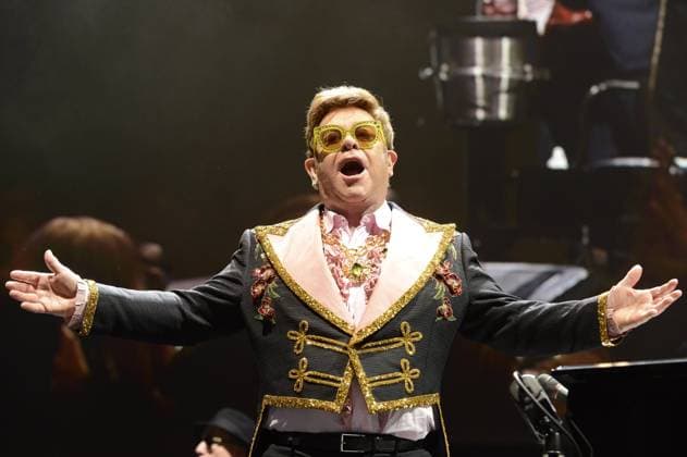 Elton John live bei einem Konzert seiner Farewell Yellow Brick Road -Tour in der Tui Arena. Hannover, 22.05.2019 *** Elton John live at a concert of his Farewell Yellow Brick Road Tour at the Tui Arena Hannover, 22 05 2019 Foto:xR.xKeuntjex xFuturexImage