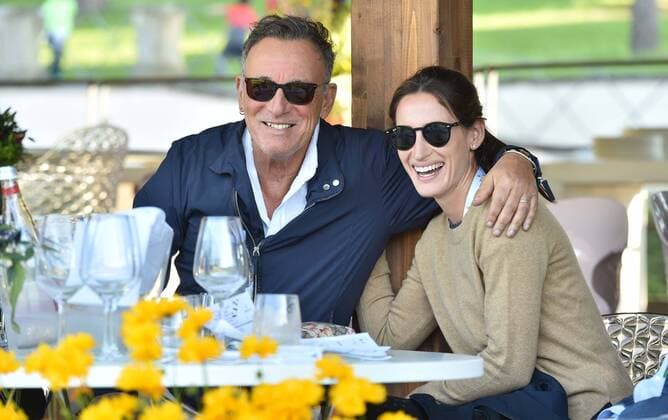 Entertainment Themen der Woche KW21 Entertainment Bilder des Tages Bruce und Jessica Rae Springsteen mit Freunden in Rom Foto IPP Simone Ferraro Roma 24 05 2019 87™ CISO di Roma - Piazza di Siena concorso ippico internazionale nella foto Bruce Springsteen con amici e la figlia Jessica Rae Springsteen all 87™ CISO di Roma - Piazza di Siena Italy Photo Press - World Copyright  0