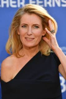 Maria FURTWAENGLER (Schauspielerin), Einzelbild,angeschnittenes Einzelmotiv,Portraet,Portrait,Porträt. Roter Teppich,Red Carpet,Bayerischer Fernsehpreis 2019 am 24.05.2019.
