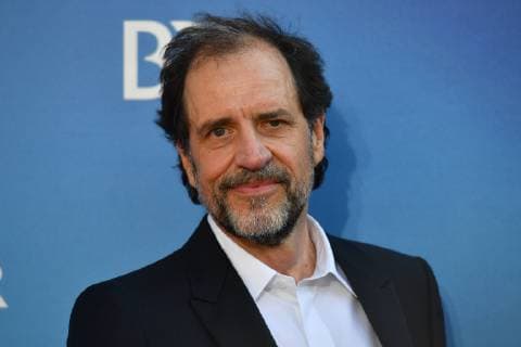 Helmfried VON LUETTICHAU( Schauspieler), Einzelbild,angeschnittenes Einzelmotiv,Portraet,Portrait,Porträt. Roter Teppich,Red Carpet,Bayerischer Fernsehpreis 2019 am 24.05.2019.