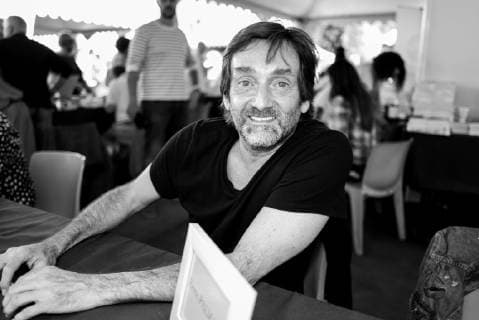 Pierre Palmade lors du Festival du Livre de Nice dans le Jardin Albert 1er de Nice. NEWS : Festival du Livre de Nice - 01 06 2019 LIONELURMAN PANORAMIC 