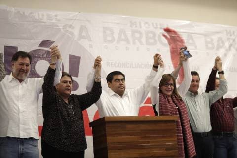 June 2, 2019 - EUM20190602POL20.JPG .PUEBLA, Pue. ElectionsElecciones-Puebla.- 2 de junio de 2019. Miguel Barbosa, candidato de la coalicion Juntos Haremos Historia, se declara ganador de las elecciones extraordinarias a la gubernatura de Puebla; asegura que es por mas del 50% de la votacion . Lo acompana Yeidckol Polevnsky, dirigente nacional de Morena. Foto: Agencia EL UNIVERSALIvan StephensEELG Copyright: xElxUniversalx