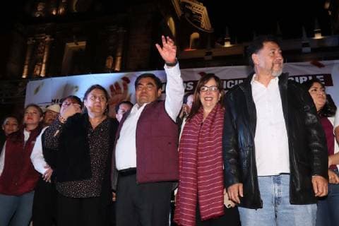 June 3, 2019 - EUM20190602POL40.JPG .PUEBLA, Pue. ElectionsElecciones-Puebla.- 2 de junio de 2019. Miguel Barbosa festeja el virtual triunfo, que le dan los resultados preliminares, como nuevo gobernador de Puebla. Lo acompana Yeidckol Polevnsky, dirigente nacional de Morena, y el diputado federal Gerardo Fernandez Norona. Foto: Agencia EL UNIVERSALEELG Copyright: xElxUniversalx