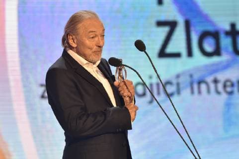 Czech singer Karel Gott takes the Golden Slipper award for exceptional interpretation of songs in Czech films, within the 59th Zlin Film Festival - International film festival for children and youth, in Zlin, Czech republic, on May 31, 2019. (CTKxPhoto DaliborxGluck) CTKPhotoP201905311078101  _DGL8334