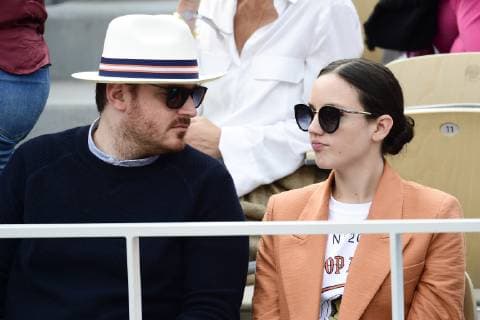 Jain et son Compagnon CELEBRITES : Internationaux de France 2019 Roland Garros - 03 06 2019 JBAutissier Panoramic 