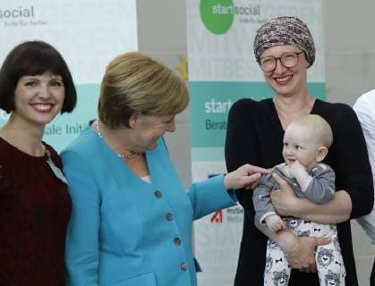 Bundeskanzlerin Angela Merkel, Deutschland, Berlin, Bundeskanzleramt, Auszeichnung der Sieger des Wettbewerbs startsocial durch BK in Merkel, 03.06.2019
