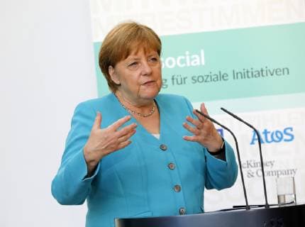 Bundeskanzlerin Angela Merkel, Deutschland, Berlin, Bundeskanzleramt, Auszeichnung der Sieger des Wettbewerbs startsocial durch BK in Merkel, 03.06.2019