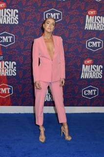 05 June 2019 - Nashville, Tennessee - Ingrid Andress. 2019 CMT Music Awards held at Bridgestone Arena. Photo Credit: Dara-Michelle Farr AdMedia 240482 2019-06-05 TN Nashville Etats-Unis  Copyright: xAdMediax STAR_240482_091
