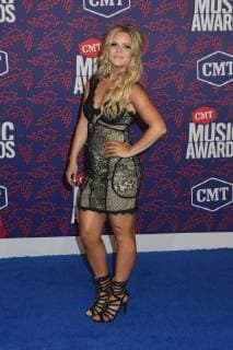05 June 2019 - Nashville, Tennessee - Natalie Stovall. 2019 CMT Music Awards held at Bridgestone Arena. Photo Credit: Dara-Michelle Farr AdMedia 240482 2019-06-05 TN Nashville Etats-Unis  Copyright: xAdMediax STAR_240482_177