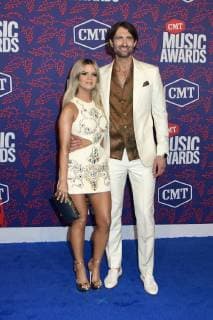 05 June 2019 - Nashville, Tennessee - Maren Morris, Ryan Hurd. 2019 CMT Music Awards held at Bridgestone Arena. Photo Credit: Dara-Michelle Farr AdMedia 240482 2019-06-05 TN Nashville Etats-Unis  Copyright: xAdMediax STAR_240482_291