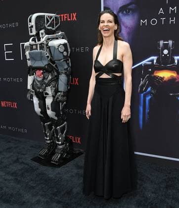 Entertainment Themen der Woche KW23 Entertainment Bilder des Tages 06 June 2019 - Hollywood, California - Hilary Swank. Netflix s I Am Mother Los Angeles Special Screening held at Arclight Hollywood . Photo Credit: Birdie Thompson AdMedia 240977 2019-06-06 California Hollywood Etats-Unis  Copyright: xAdMediax STAR_240977_009