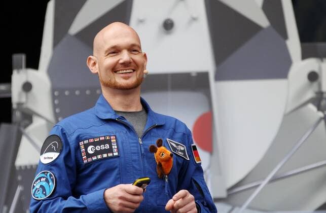 News Themen der Woche KW23 Raumfahrtshow 2019 07.06.2019 , Erfurt, Arena, Steigerwaldstadion, Raumfahrtshow 2019 des Deutschen Zentrums für Luft- und Raumfahrt (DLR) mit Astronaut Alexander Gerst im Bild: Dr.Alexander Gerst *** Space show 2019 07 06 2019 , Erfurt, Arena, Steigerwaldstadion, Space show 2019 of the German Aerospace Center DLR with astronaut Alexander Gerst in picture Dr Alexander Gerst