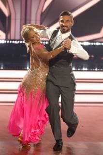 Benjamin Piwko und Isabel Edvardsson im Halbfinale der 12. Staffel der RTL-Tanzshow Let s Dance im MMC Coloneum. Köln, 07.06.2019 *** Benjamin Piwko and Isabel Edvardsson in the semi-final of the 12 season of the RTL dance show Let s Dance at the MMC Coloneum Cologne, 07 06 2019 Foto:xC.xHardtx xFuturexImage