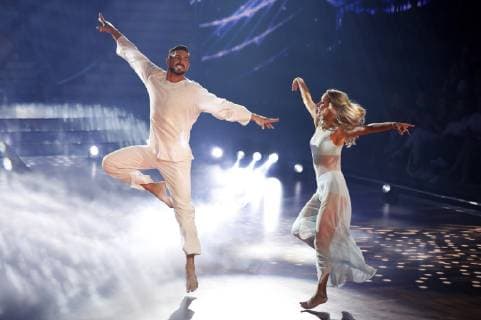 Benjamin Piwko und Isabel Edvardsson im Halbfinale der 12. Staffel der RTL-Tanzshow Let s Dance im MMC Coloneum. Köln, 07.06.2019 *** Benjamin Piwko and Isabel Edvardsson in the semi-final of the 12 season of the RTL dance show Let s Dance at the MMC Coloneum Cologne, 07 06 2019 Foto:xC.xHardtx xFuturexImage