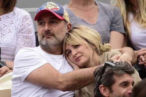 Gilles Lellouche et sa compagne Alizee Guinochet CELEBRITES : Internationaux de France 2019 Roland Garros - Finale Hommes - 09 06 2019 JBAutissier Panoramic 
