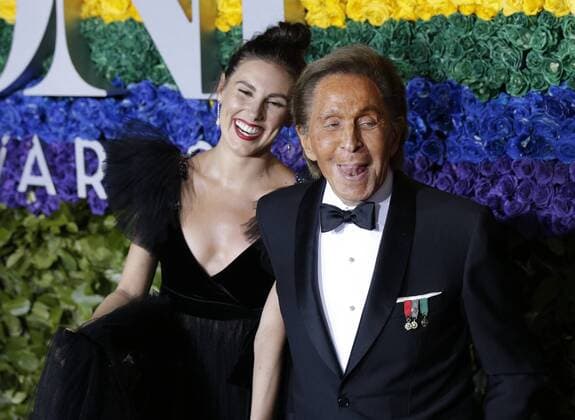 Entertainment Themen der Woche KW23 Entertainment Bilder des Tages Tiler Peck and Valentino Garavani arrive on the red carpet at The 73rd Annual Tony Awards at Radio City Music Hall on June 9, 2019 in New York City.  NYP20190609304 JOHNxANGELILLO