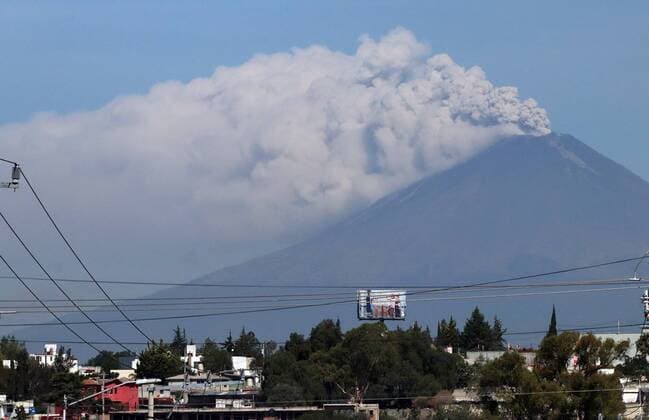 News Themen der Woche KW23 News Bilder des Tages June 9, 2019 - EUM20190609SOC04.JPG .PUEBLA, Pue. VolcanoVolcan-Popocatepetl.- Aspectos de la fumarola que emitio el volcan Popocatepetl, el domingo 9 de junio de 2019. Foto: Agencia EL UNIVERSALEELG *** June 9, 2019 EUM20190609SOC04 JPG PUEBLA, Pue VolcanoVolcan Popocatepetl Aspects of smoking emitted by Popocatepetl volcano, Sunday 9 June 2019 Photo Agency EL UNIVERSALEELG  - ZUMAu78_ 20190609_zaf_u78_024 Copyright: xElxUniversalx