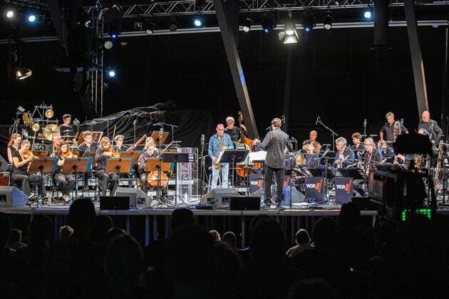 09.06.2019 , MO Moers , Moersfestival , Moers Festival an der Filder Straße 140. MOERS ABSTRACTIONS , Joshua Redman und Vince Mendoza *** 09 06 2019 , MO Moers , Moersfestival , Moers Festival at the Filder Straße 140 MOERS ABSTRACTIONS , Joshua Redman and Vince Mendoza