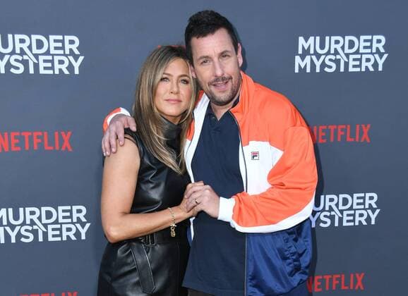 Entertainment Bilder des Tages 10 June 2019 - Westwood, California - Jennifer Aniston, Adam Sandler. Netflix s Murder Mystery Los Angeles Premiere held at Regency Village Theater. Photo Credit: Birdie Thompson AdMedia 241582 2019-06-10 California Westwood Etats-Unis  Copyright: xAdMediax STAR_241582_008