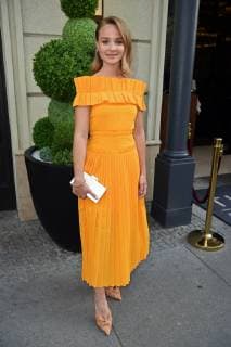Sonja Gerhardt (Kleid von Malaikaraiss) beim Berlin TV Series Award 2019 im TITANIC Hotel am Gendarmenmarkt in Berlin am 13.06.2019