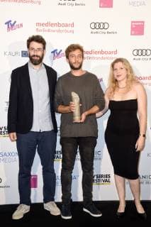 Adam Bizanski, Omri Shenhar und Dana Eden bei der Verleihung des Berlin Series Award 2019 im Titanic Hotel Gendarmenmarkt. Berlin, 13.06.2019