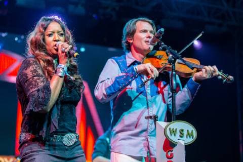 June 13, 2019 - Manchester, Tennessee, U.S - WENDY MOTEN with KETCH SECOR of Old Crow Medicine Show during the Grand Ole Opry super jam Bonnaroo Music + Arts Festival in Manchester, Tennessee Manchester U.S. - ZUMAs135 20190613_zap_s135_099 Copyright: xDanielxDeSloverx