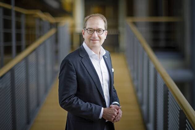 Alexander Dobrindt, MdB, Vorsitzender der CSU-Landesgruppe, posiert fuer ein Foto. Berlin, 13.06.2019 Berlin Deutschland