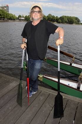 Martin Krug beim beim Drachenbootrennen 2019 der Michael Stich Stiftung auf der Alster. Hamburg, 14.06.2019