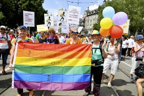 News Bilder des Tages 15.06.2019 Zuerich,Schweiz. Im Bild : Zurich - Pride. Schwule und Lesben Veranstaltung.Bunt Parade Stimmung *** 15 06 2019 Zurich, Switzerland In picture Zurich Pride Gays and lesbians Event Colourful parade Mood 