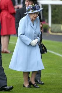 Queen Elizabeth II attends the first day of Royal Ascot at Ascot Racecourse in Berkshire, England. JUNE 18th 2019  MTXx192207