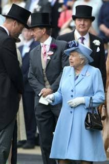 Prince William, Duke of Cambridge, King Willem-Alexander of the Netherlands and Queen Elizabeth II attend the first day of Royal Ascot at Ascot Racecourse in Berkshire, England. JUNE 18th 2019  MTXx192207