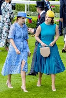 18-06-2019 England Royals during the Royal Ascot horse races. Princess Eugenie and Princess Beatrice The 5 day meeting is one of the highlights of the horse racing calendar and has been held at the famous Berkshire course since 1711.  Copyright: xPPEx