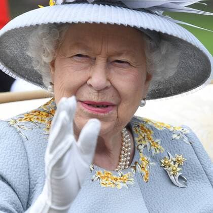 . 20 06 2019. Ascot, United Kingdom. Royal Ascot-Ladies Day. HM Queen Elizabeth II accompanied by other members of the Royal Family arrives at Royal Ascot for Ladies Day.  xAndrewxParsonsx xi-Imagesx IIM-19827-0020