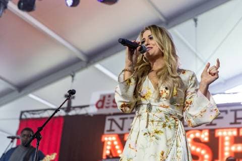 June 21, 2019 - Chicago, Illinois, U.S - RACHEL WAMMACK during the LakeShake Country Music Festival in Chicago, Illinois Chicago U.S. - ZUMAs135 20190621_zap_s135_019 Copyright: xDanielxDeSloverx