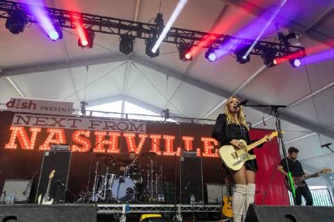 June 21, 2019 - Chicago, Illinois, U.S - CLARE DUNN during the LakeShake Country Music Festival in Chicago, Illinois Chicago U.S. - ZUMAs135 20190621_zap_s135_045 Copyright: xDanielxDeSloverx