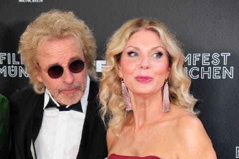 Thomas Gottschalk und Karina Mroß bei der Eröffnung vom Filmfest München mit der Film Premiere von The Art of Self-Defense am 27.06.2019 in München Eröffnung Opening vom Filmfest München 2019