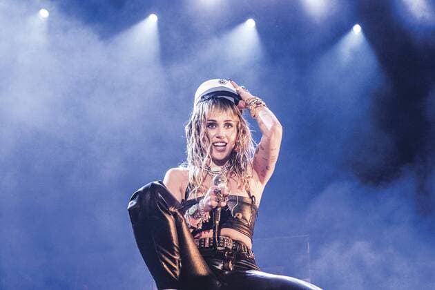 Verdensstjernen, Miley Cyrus, festede paa Roed Scene omkring midnat paa Tinderbox fredag den 28. juni 2019. BT og For Denmark only.. , Odense Denmark Copyright: HellexArensbak HellexArensbakx COP200 spdk20190629-000301-L