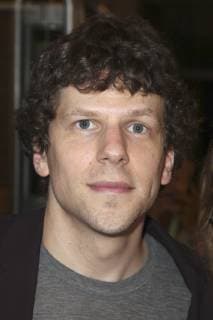Jesse Eisenberg bei der CineMerit-Gala zu Ehren von Antonio Banderas mit der Premiere von Leid und Herrlichkeit Dolor y gloria auf dem 37. Filmfest München 2019 im Festivalzentrum Gasteig. München, 29.06.2019