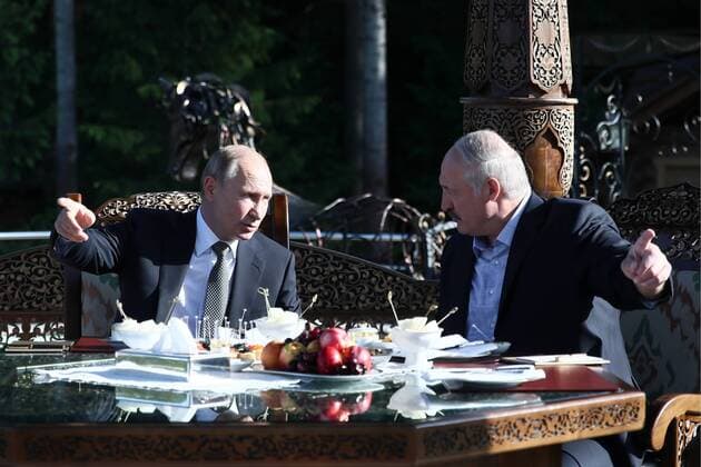 MINSK, BELARUS - JUNE 30, 2019: Russia s President Vladimir Putin (L) and Belarus President Alexander Lukashenko talk during a meeting at the Belarusian presidential residence. Sergei Bobylev TASS  TS0B18E5