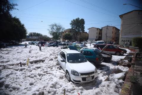 June 30, 2019 - EUM20190630MED02.JPG.GUADALAJARA, Jal., EnvironmentMedio Ambiente-Granizo.- La manana de este domingo 30 de junio de 2019 las calles de la zona metropolitana de Guadalajara amanecieron con una gruesa capa de granizo. Foto: Agencia EL UNIVERSALEVZ  - ZUMAu78_ 20190630_zaf_u78_043 Copyright: xElxUniversalx