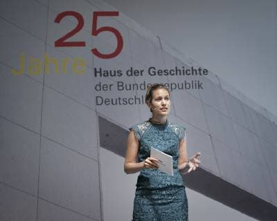 01.07.2019 Landespreisverleihung Nordrhein-Westfalen, Geschichtswettbewerb des Bundespräsidenten im Haus der Geschichte in Bonn. Moderatorin Selina Marx, SWR Bonn Haus der Geschichte NRW Deutschland