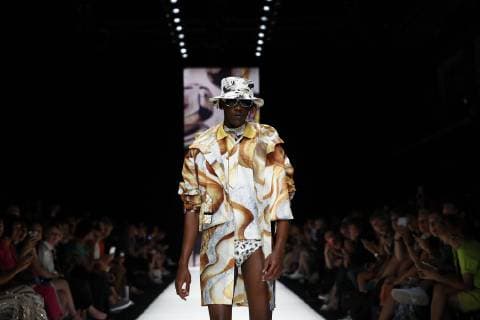 (190701) -- BERLIN, July 1, 2019 (Xinhua) -- A model presents a creation of KXXK during the Berlin Fashion Week Spring Summer 2020 in Berlin, capital of Germany, on July 1, 2019. (Xinhua Binh Truong) GERMANY-BERLIN-FASHION WEEK-KXXK 