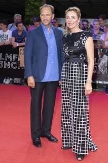 Ralph Fiennes und Diana Iljine bei der CineMerit-Gala zu Ehren von Ralph Fiennes mit der Premiere von The White Crow auf dem 37. Filmfest München 2019 im Festivalzentrum Gasteig. München, 01.07.2019