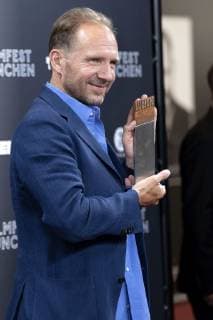 Ralph Fiennes bei der CineMerit-Gala zu Ehren von Ralph Fiennes mit der Premiere von The White Crow auf dem 37. Filmfest München 2019 im Festivalzentrum Gasteig. München, 01.07.2019