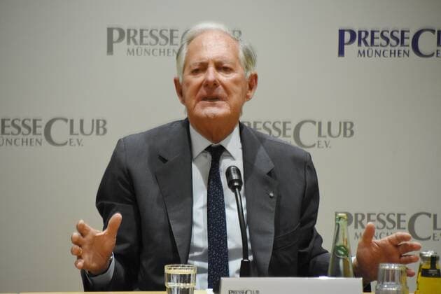 Roland Berger Unternehmensberater Muenchen 01.07.19 Presseclub Muenchen Pressegespraech mit Roland Berger Unternehmensberater Berger