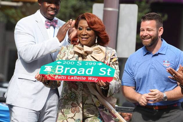 Entertainment Themen der Woche KW26 Entertainment Bilder des Tages PHILADELPHIA, PA - JULY 2 :Patti LaBelle pictured at Patti LaBelle Way street dedication Center City Philadelphia, Pa July 2, 2019 Credit : Star Shooter MediaPunch Copyright: xx