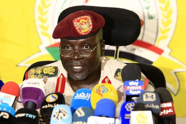 News Themen der Woche KW27 News Bilder des Tages (190702) -- KHARTOUM, July 2, 2019 -- Jamal Jumma Adam, spokesman of Sudan s Rapid Support Forces (RSF), speaks at a press conference in Khartoum, Sudan, July 2, 2019. The Rapid Support Forces (RSF), which belongs to the Sudanese army, said on Tuesday that one of its soldiers was killed and 29 others injured during protests in Sudan on Sunday. ) SUDAN-KHARTOUM-PROTEST-RSF MohamedxKhidir 