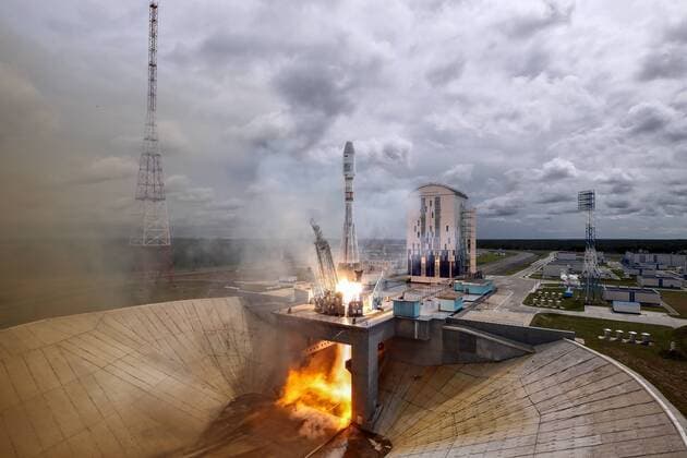 News Themen der Woche KW27 News Bilder des Tages AMUR REGION, RUSSIA â€“ JULY 5, 2019: A Soyuz-2.1b rocket booster with a Fregat upper stage carrying a Meteor-M 2-2 weather satellite and 32 secondary payload spacecraft blasts off from a launch pad at the Vostochny Cosmodrome. Valery Sharifulin TASS  TS0B2050