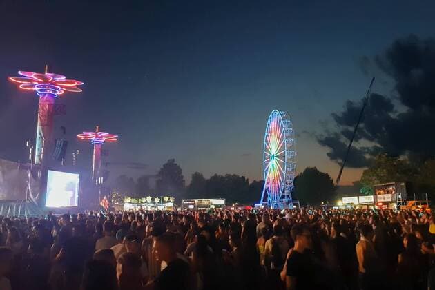 (190706) -- ZAMARDI, July 6, 2019 -- People enjoy Balaton Sound music festival held on the shore of Lake Balaton in Zamardi, Hungary, on July 5, 2019. ) HUNGARY-ZAMARDI-BALATON SOUND-MUSIC FESTIVAL AttilaxVolgyi 